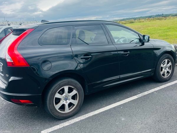 Volvo XC60 SUV, Diesel, 2015, Black