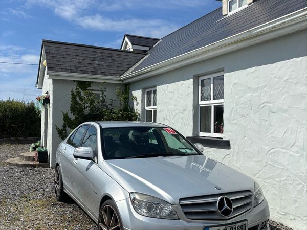 Mercedes-Benz C-Class Saloon, Diesel, 2009, Silver