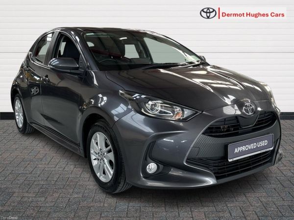 Toyota Yaris Hatchback, Petrol, 2022, Grey