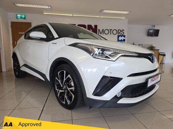 Toyota C-HR SUV, Petrol Hybrid, 2017, White