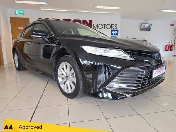 Toyota Camry Saloon, Petrol Hybrid, 2020, Black