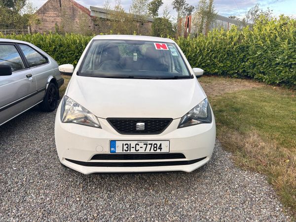 SEAT Mii Hatchback, Petrol, 2013, White
