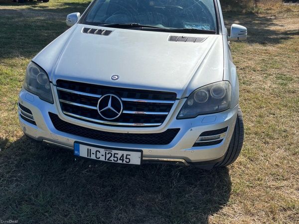 Mercedes-Benz M-Class SUV, Diesel, 2011, Silver
