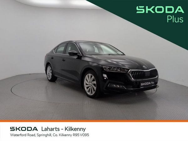 Skoda Octavia Saloon, Petrol, 2024, Black