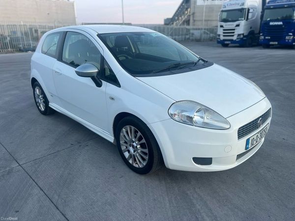 Fiat Punto Hatchback, Petrol, 2010, White