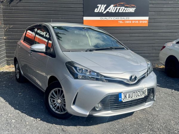 Toyota Vitz Hatchback, Petrol, 2016, Silver