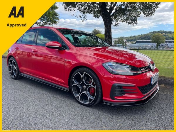 Volkswagen Golf Hatchback, Petrol, 2020, Red