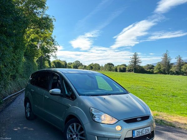 Ford S-Max Hatchback, Diesel, 2009, Gold
