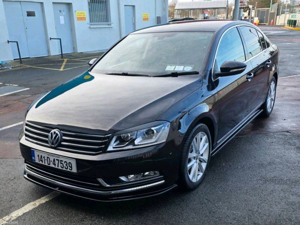 Volkswagen Passat Saloon, Petrol, 2014, Black