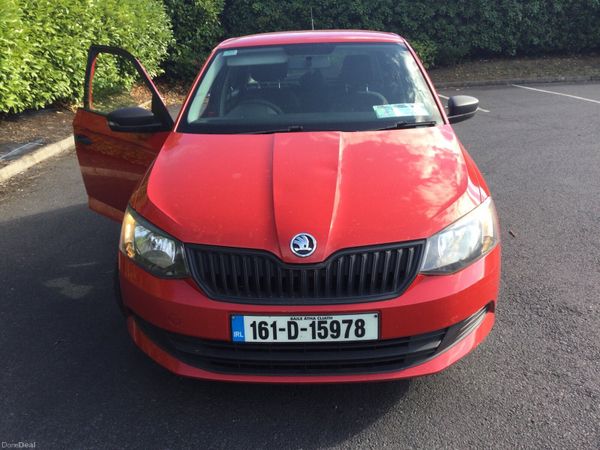 Skoda Fabia Hatchback, Petrol, 2016, Red