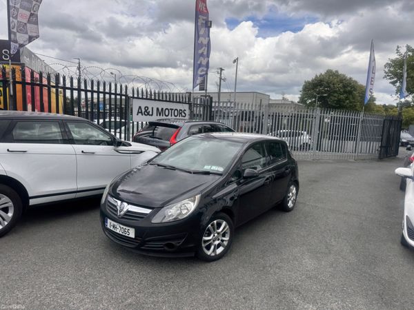 Opel Corsa Hatchback, Petrol, 2011, Black