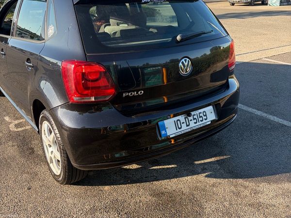Volkswagen Polo Hatchback, Petrol, 2010, Black
