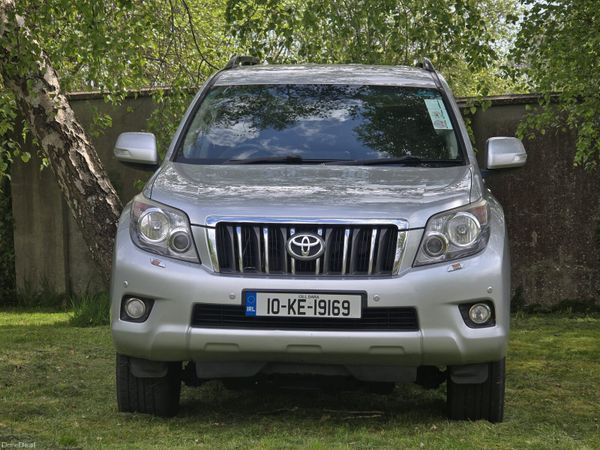 Toyota Land Cruiser SUV, Diesel, 2010, Silver