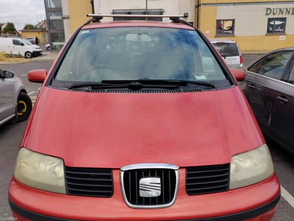 SEAT Alhambra MPV, Diesel, 2004, Red