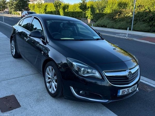 Vauxhall Insignia Hatchback, Diesel, 2016, Black