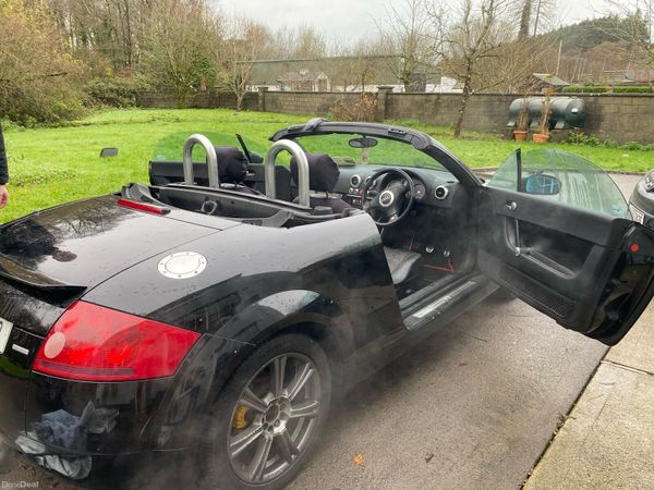 Audi TT Convertible, Petrol, 2000, Black