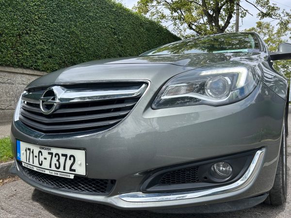 Opel Insignia Hatchback, Diesel, 2017, Grey