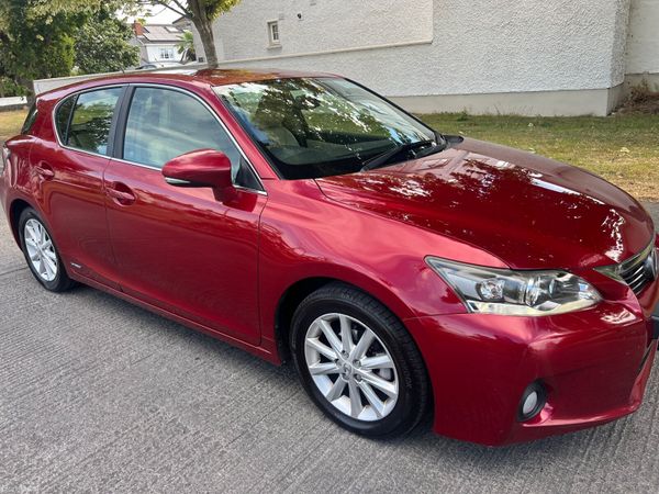 Lexus CT Hatchback, Petrol Hybrid, 2013, Red