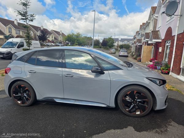 Cupra Born Estate, Electric, 2025, Grey