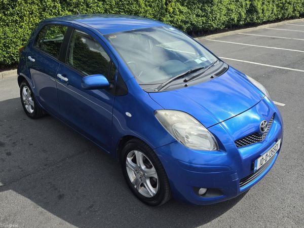Toyota Yaris Hatchback, Petrol, 2010, Blue