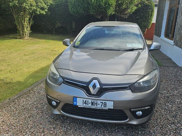Renault Fluence Saloon, Diesel, 2014, Gold