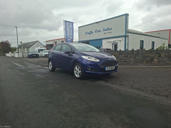 Ford Fiesta Hatchback, Petrol, 2017, Blue