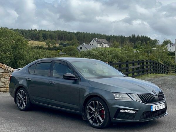 Skoda Octavia Hatchback, Diesel, 2017, Grey