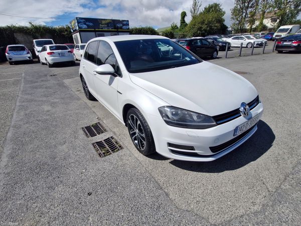 Volkswagen Golf Hatchback, Petrol, 2014, White