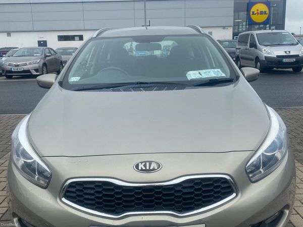 Kia Ceed Estate/Jeep, Diesel, 2013, Silver