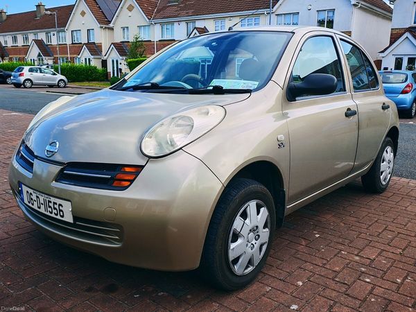 Nissan Micra Hatchback, Petrol, 2006, Gold