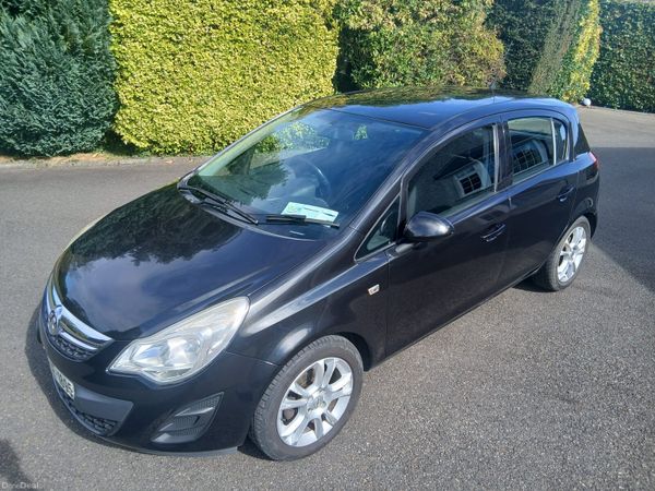 Vauxhall Corsa Hatchback, Diesel, 2013, Black