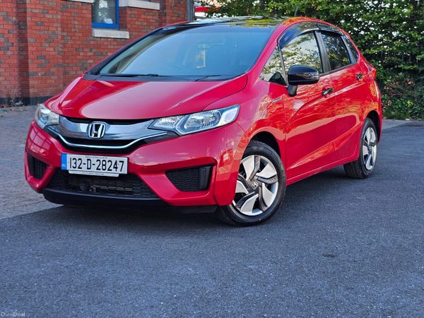 Honda Fit Hatchback, Petrol Hybrid, 2013, Red