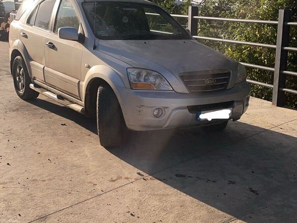 Kia Sorento SUV, Diesel, 2009, Silver