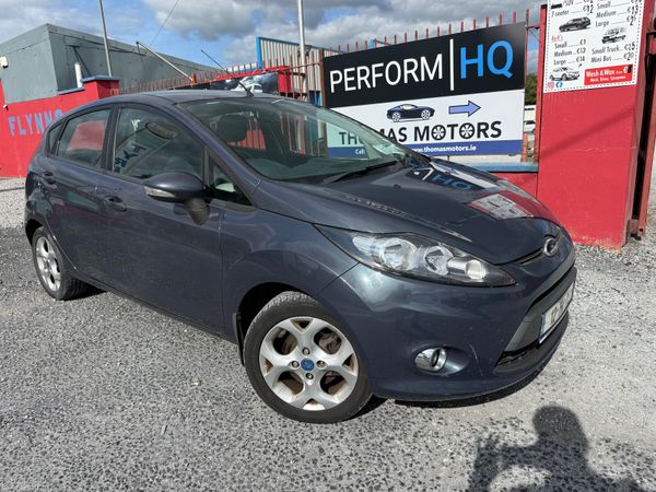 Ford Fiesta Hatchback, Petrol, 2012, Blue