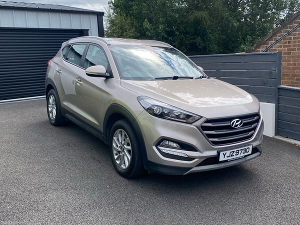 Hyundai Tucson SUV, Diesel, 2016, Beige