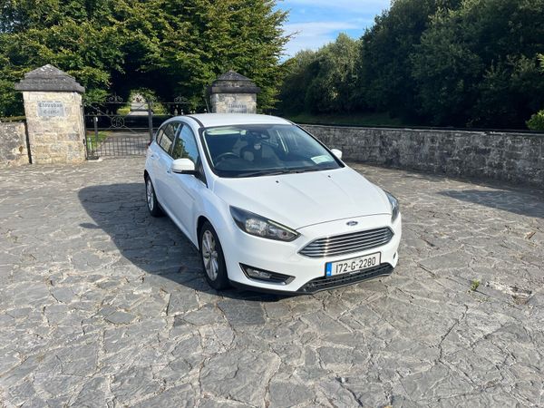 Ford Focus Hatchback, Petrol, 2017, White