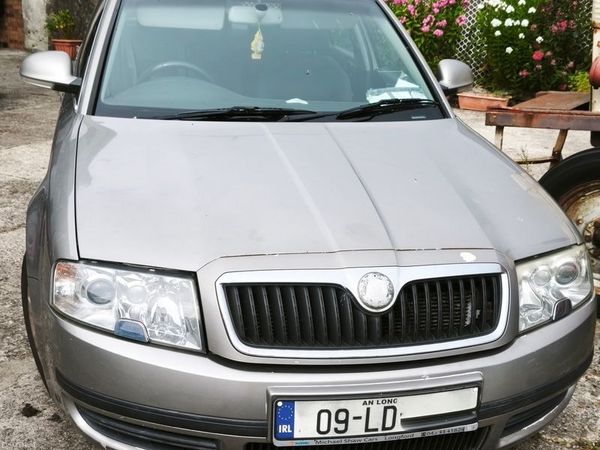 Skoda Superb Saloon, Diesel, 2009, Beige
