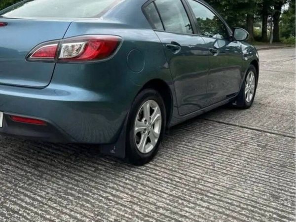 Mazda Mazda3 Saloon, Diesel, 2010, Blue