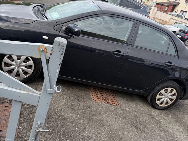 Toyota Corolla Saloon, Diesel, 2008, Black