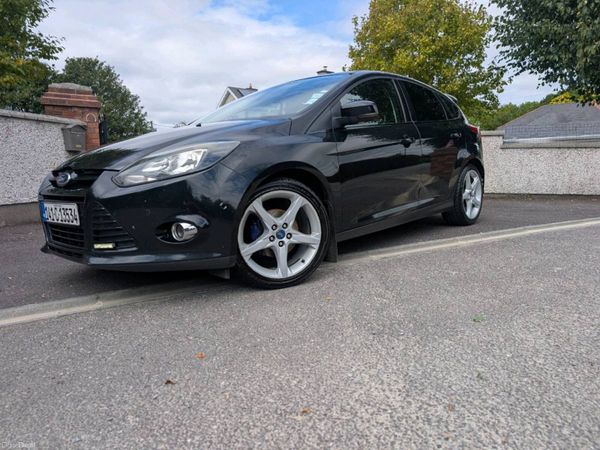 Ford Focus Hatchback, Diesel, 2014, Black