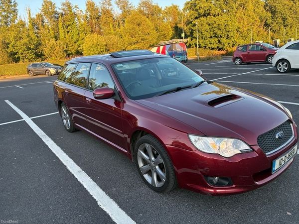 Subaru Legacy Estate, Diesel, 2010, Red
