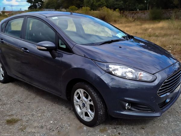 Ford Fiesta Hatchback, Petrol, 2013, Blue