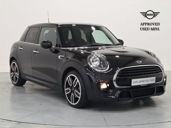 Mini Cooper Hatchback, Petrol, 2020, Black