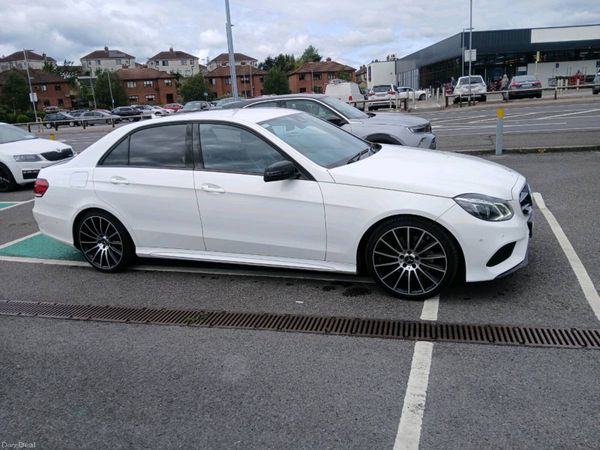 Mercedes-Benz E-Class Saloon, Diesel, 2015, White