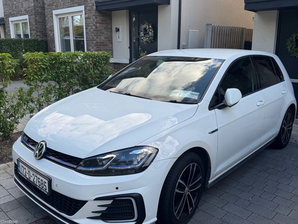 Volkswagen Golf Hatchback, Petrol Plug-in Hybrid, 2017, White