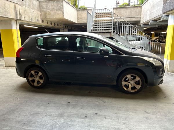 Peugeot 3008 MPV, Diesel, 2012, Blue