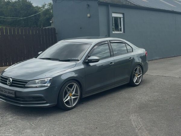 Volkswagen Jetta Saloon, Diesel, 2016, Grey