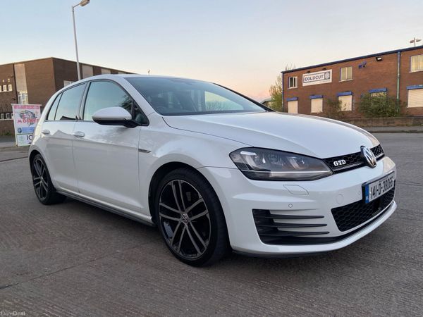 Volkswagen Golf Hatchback, Diesel, 2014, White