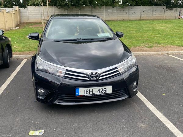 Toyota Corolla Saloon, Diesel, 2016, Black