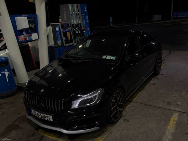 Mercedes-Benz CLA Saloon, Petrol, 2015, Black